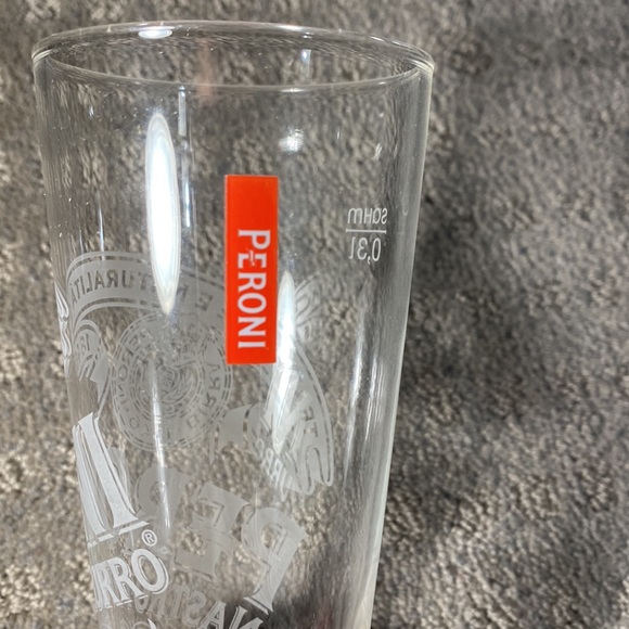 Peroni Signature Italian Beer Glass - Picture 2 of 3